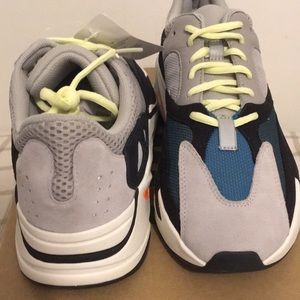 Adidas Yeezy Boost 700 Wave Runner DS Authentic